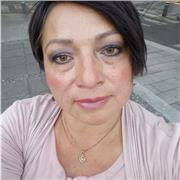 Maestra de español nativo de origen mexicano, Lic. En psicología, con experiencia en apoyo a alumnos que quieran practicar español